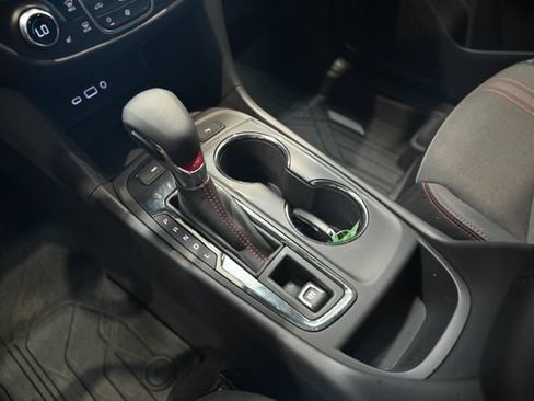 Used 2024 Chevrolet Equinox RS AWD/4WD image 19