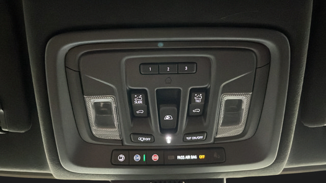 Used 2025 GMC Sierra 1500 Denali Ultimate AWD/4WD image 37