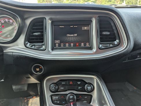 Used 2019 Dodge Challenger SXT RWD image 25