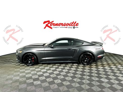 Used 2016 Ford Mustang GT image 4