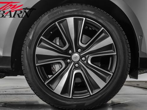 Used 2023 Land Rover Range Rover SE image 16