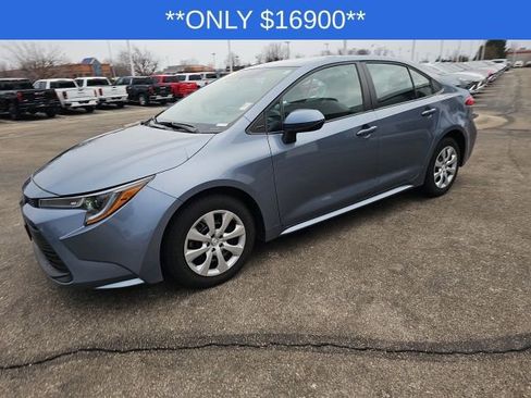 Used 2024 Toyota Corolla LE image 7