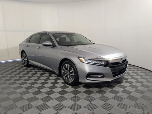 Used 2020 Honda Accord Touring image 23