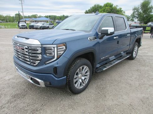 New 2026 GMC Sierra 1500 Denali AWD/4WD image 10