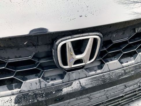 Used 2024 Honda Civic Sport image 5