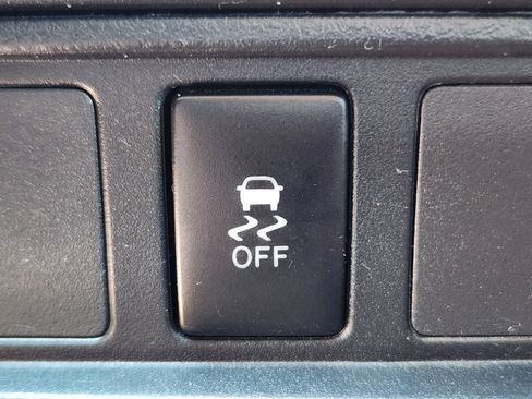 Used 2019 Toyota Tundra SR image 17