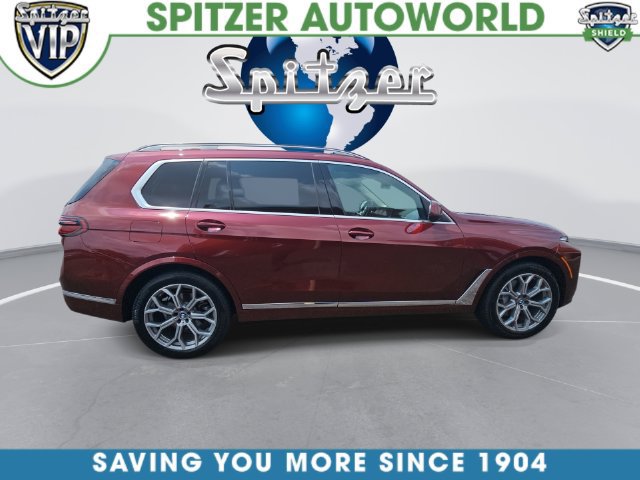 Used 2025 BMW X7 xDrive40i AWD/4WD image 1