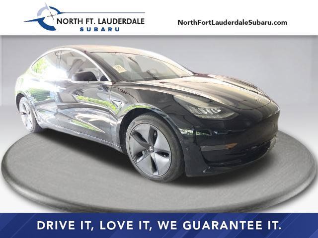 Used 2018 Tesla Model 3 Mid Range RWD image 1