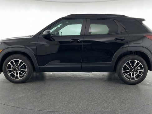 Used 2025 Chevrolet TrailBlazer LT FWD image 5