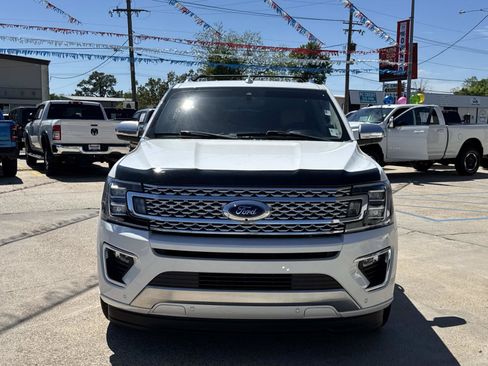 Used 2021 Ford Expedition Platinum RWD image 2