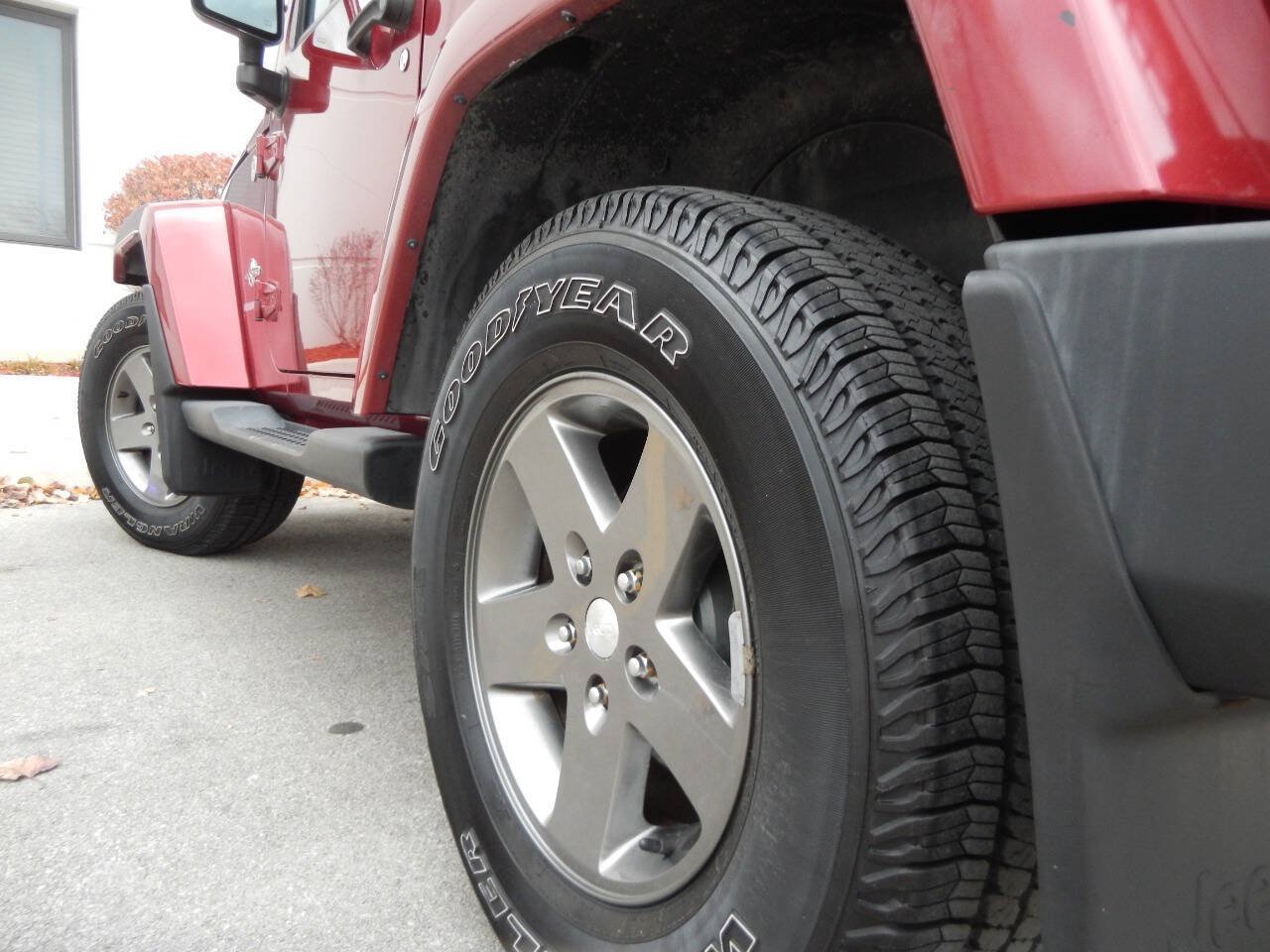 Used 2012 Jeep Wrangler Sport AWD/4WD image 15