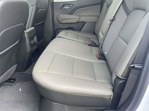 New 2026 Chevrolet Colorado ZR2 w/ Technology Package image 5