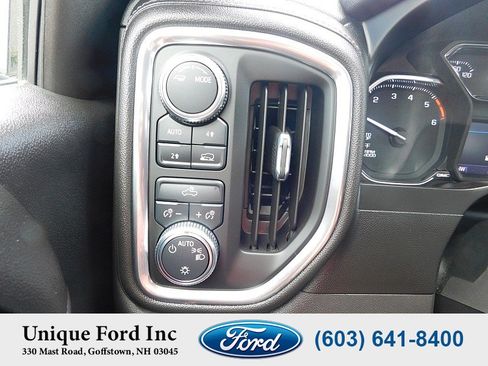 Used 2021 GMC Sierra 1500 SLE AWD/4WD image 18