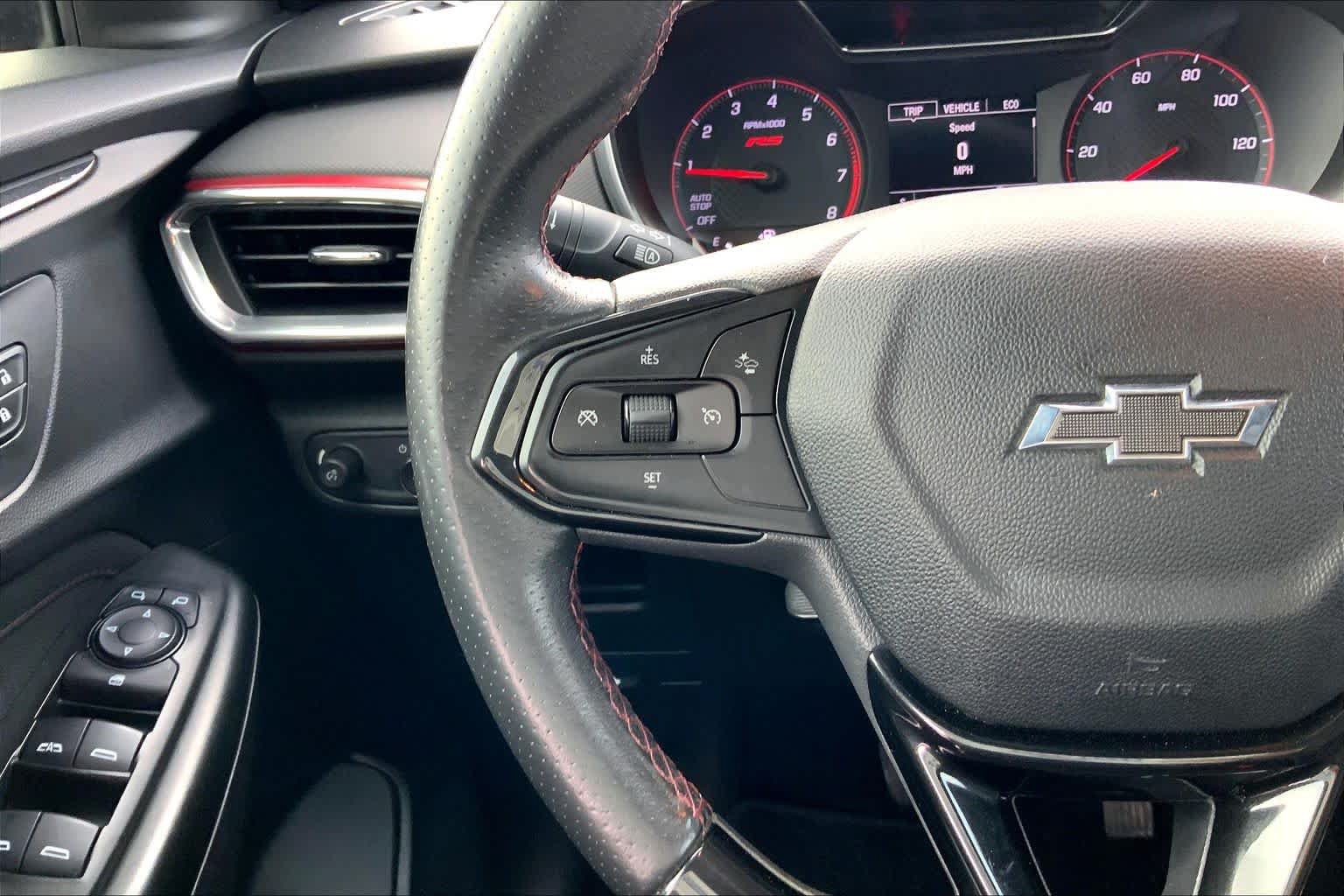 Used 2021 Chevrolet TrailBlazer RS w/ Convenience Package FWD image 23