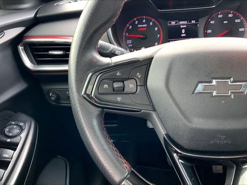 Used 2021 Chevrolet TrailBlazer RS w/ Convenience Package FWD image 23