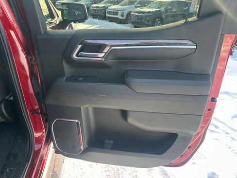 Used 2022 Chevrolet Silverado 1500 LTZ w/ Technology Package image 14