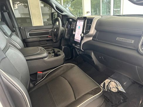 Used 2026 RAM 2500 Laramie AWD/4WD image 30