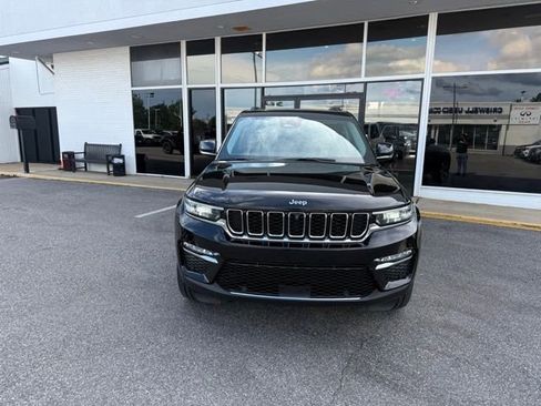 Used 2022 Jeep Grand Cherokee Limited 4xe w/ Luxury Tech Group II AWD/4WD image 4