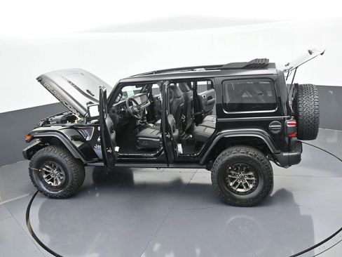 Used 2025 Jeep Wrangler Unlimited Rubicon 392 image 69