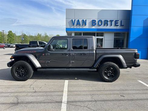 Used 2021 Jeep Gladiator Mojave AWD/4WD image 2