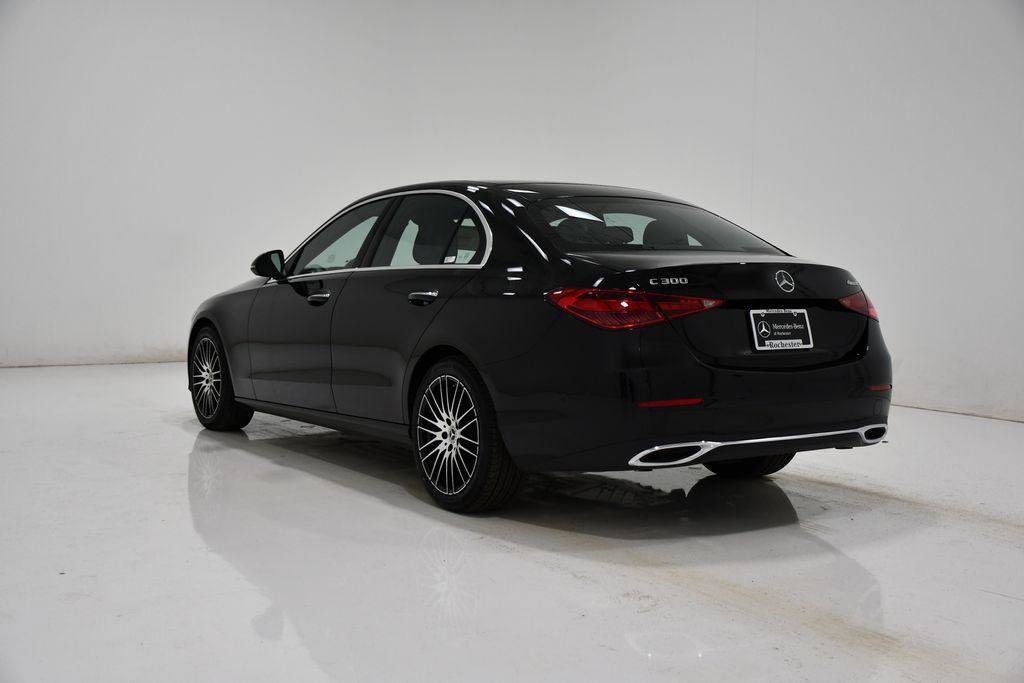 Used 2026 Mercedes-Benz C 300 4MATIC Sedan image 3