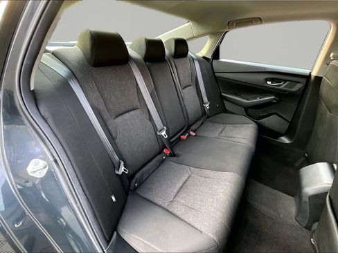 Used 2024 Honda Accord EX image 19