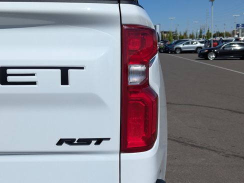 Certified 2025 Chevrolet Silverado 1500 RST AWD/4WD image 48