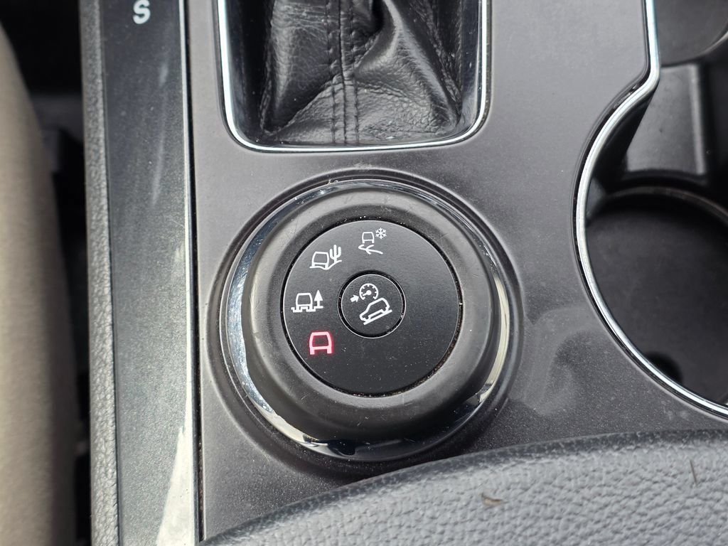 Used 2018 Ford Explorer Limited AWD/4WD image 18