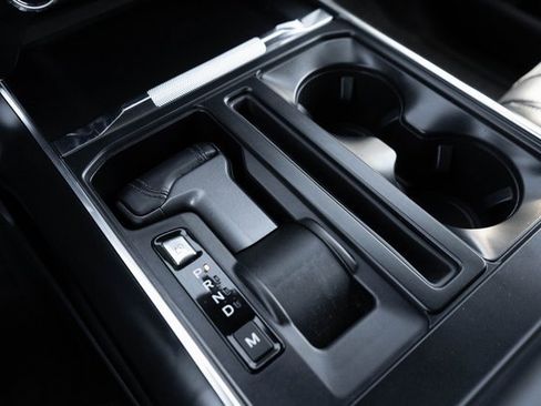 Used 2023 Ford F150 Raptor image 46