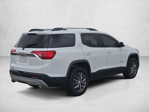 Used 2017 GMC Acadia SLT image 5