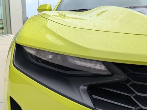 Used 2020 Chevrolet Camaro LT RWD image 11