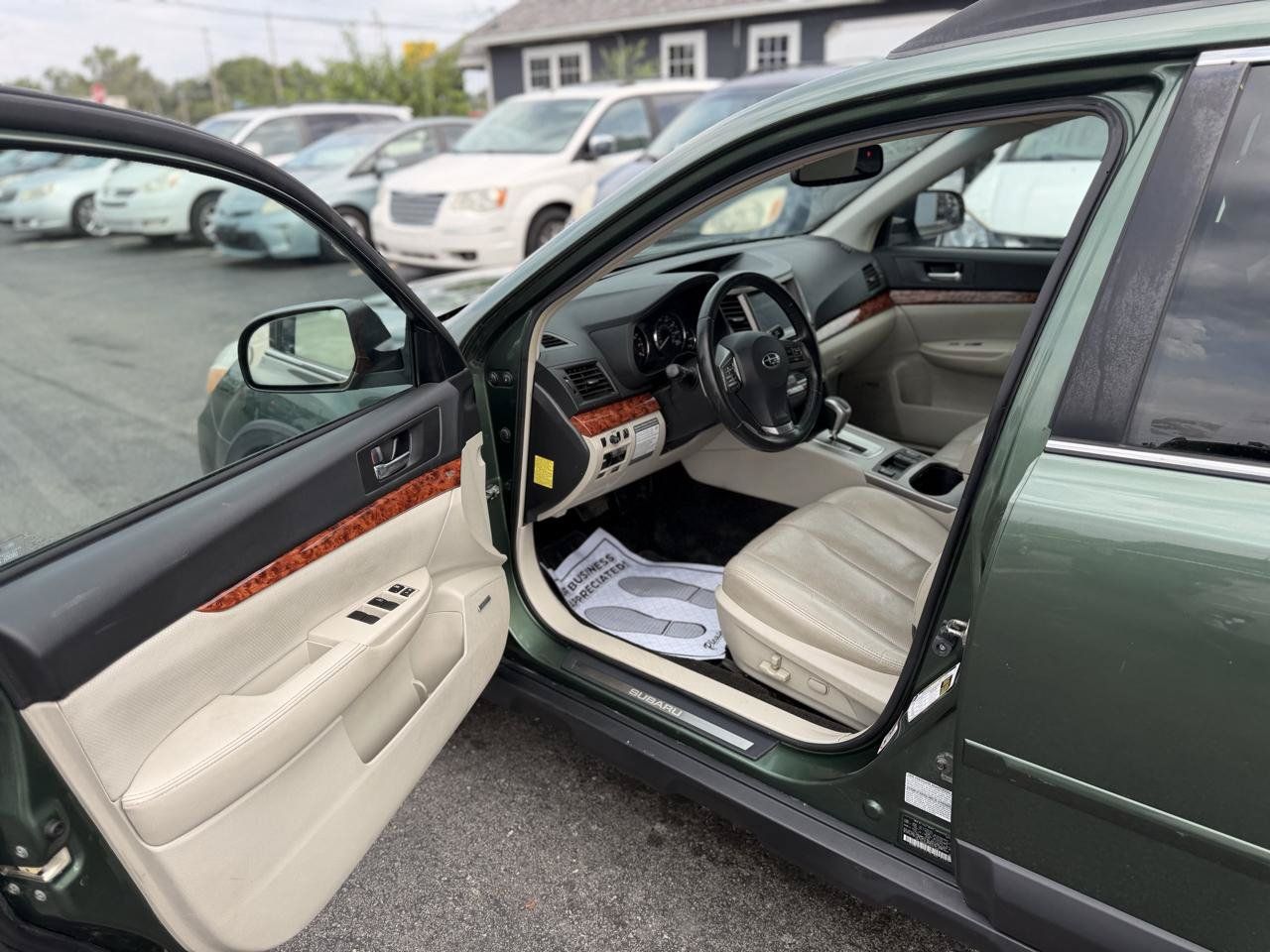 Used 2012 Subaru Outback 3.6R Limited AWD/4WD image 17