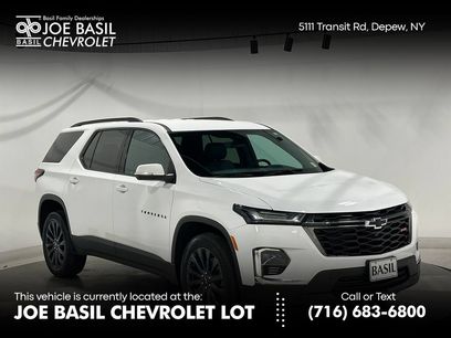 Used 2023 Chevrolet Traverse RS