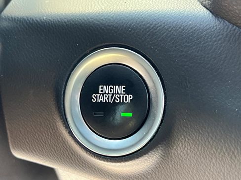 Used 2019 GMC Terrain SLE w/ Driver Convenience Package AWD/4WD image 20