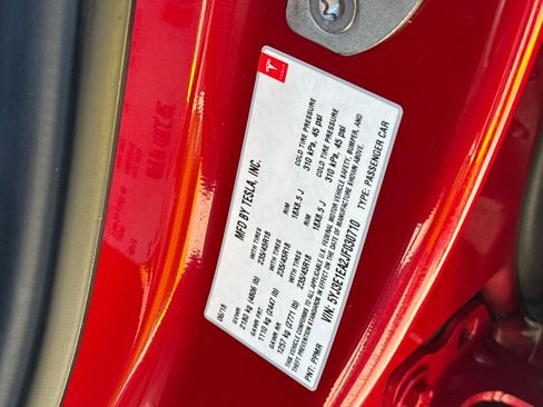 Used 2018 Tesla Model 3 Long Range image 18