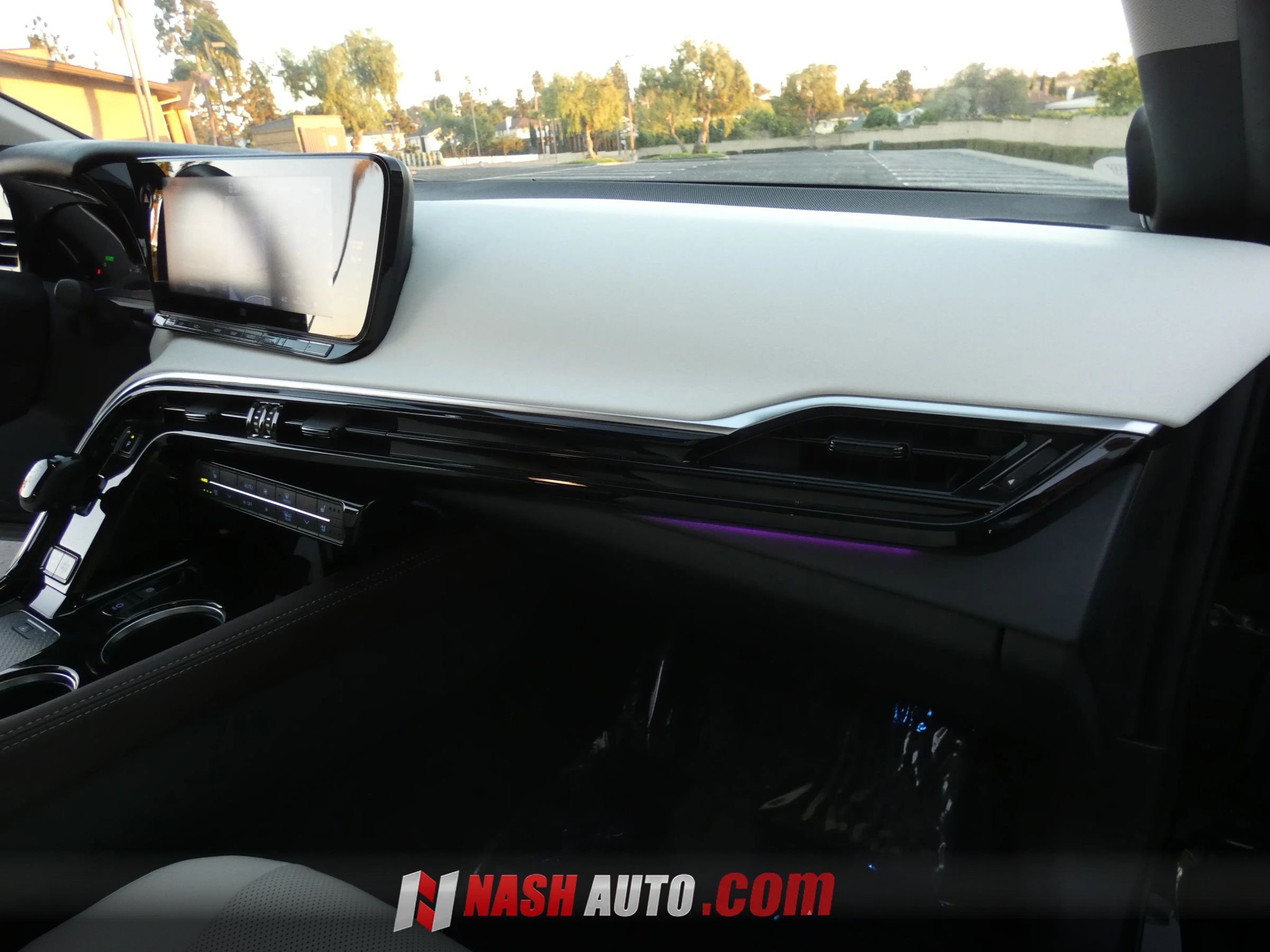 Used 2021 Toyota Mirai RWD image 37