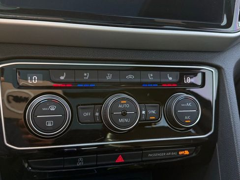 Used 2023 Volkswagen Atlas Cross Sport SEL Premium R-Line AWD/4WD image 14