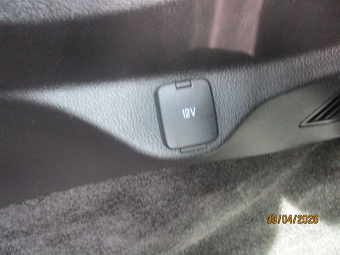 Used 2017 Ford Edge SEL w/ Equipment Group 201A AWD/4WD image 28