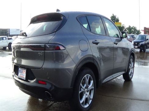 Used 2024 Dodge Hornet R/T image 6