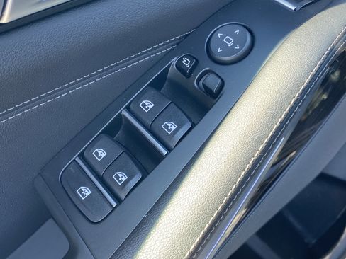 Used 2024 BMW X5 xDrive40i image 17