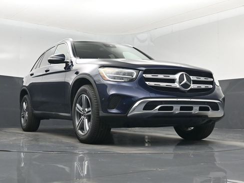Used 2022 Mercedes-Benz GLC 300 4MATIC image 44