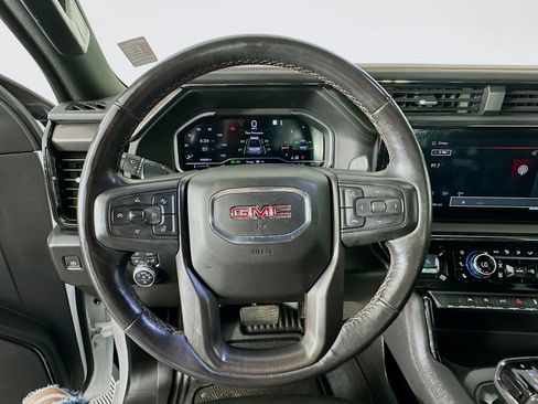 Used 2022 GMC Sierra 1500 AT4 w/ AT4 Preferred Package image 15