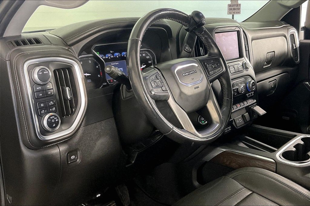 Used 2020 GMC Sierra 2500 Denali w/ Gooseneck/5TH Wheel Package AWD/4WD image 16