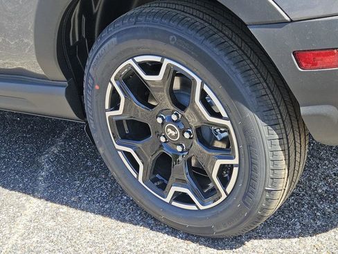 New 2026 Ford Bronco Sport Outer Banks w/ Outer Banks Tech Package+ image 9