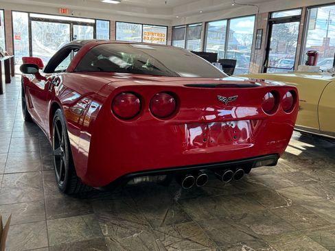 Used 2006 Chevrolet Corvette Coupe w/ Preferred Equipment Group image 10