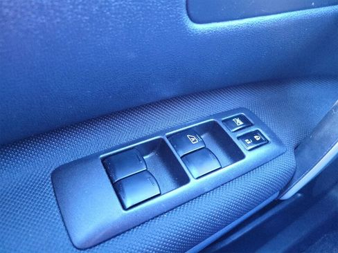 Used 2015 Nissan Rogue S w/ Convenience Package image 28