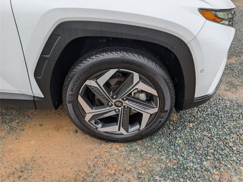 Used 2022 Hyundai Tucson Limited AWD/4WD image 8