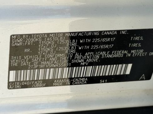 Certified 2024 Toyota RAV4 XLE image 30