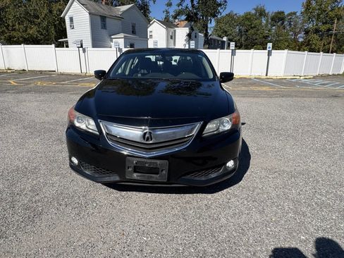 Used 2014 Acura ILX w/ Premium Package image 3