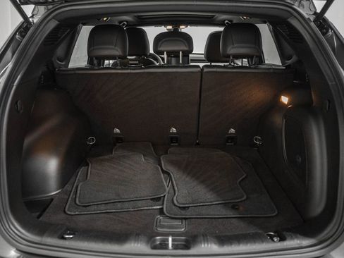 Certified 2024 Jeep Compass Limited w/ Sun and Sound Group image 13